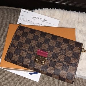 100% Auth Louis Vuitton Croisette Wallet!! 👑